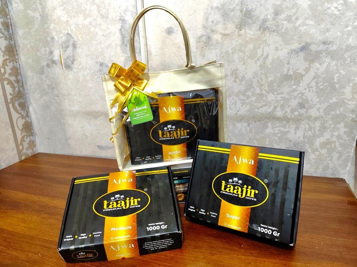 PAKET HAMPERS KURMA TAAJIR 3